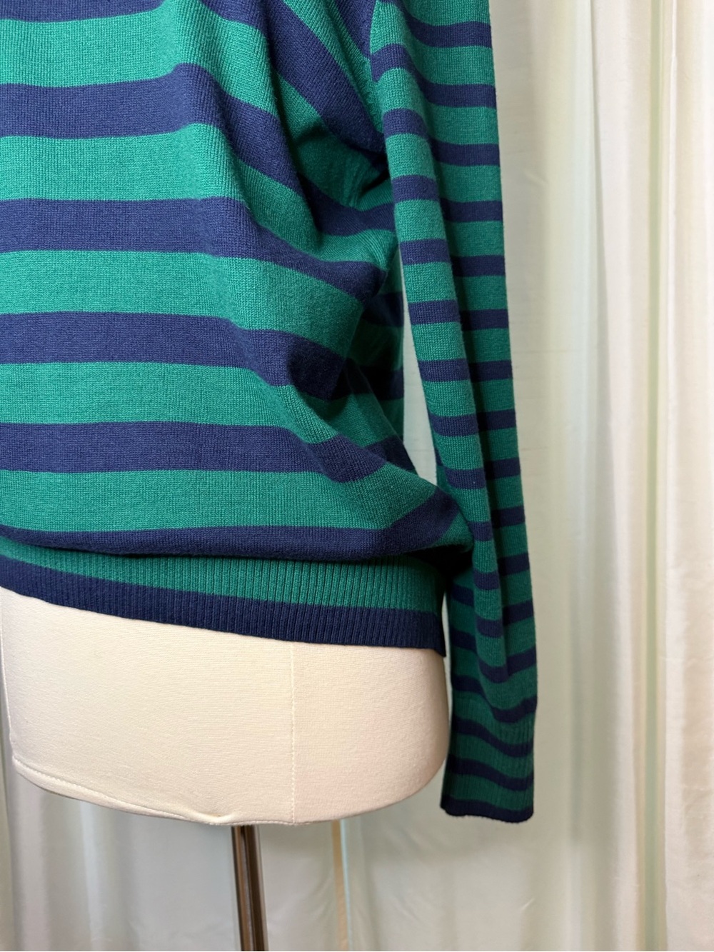 L.L.Bean Women’s Cotton Cashmere Striped Turtleneck Sweater Green Navy M Preppy - Picture 4 of 10